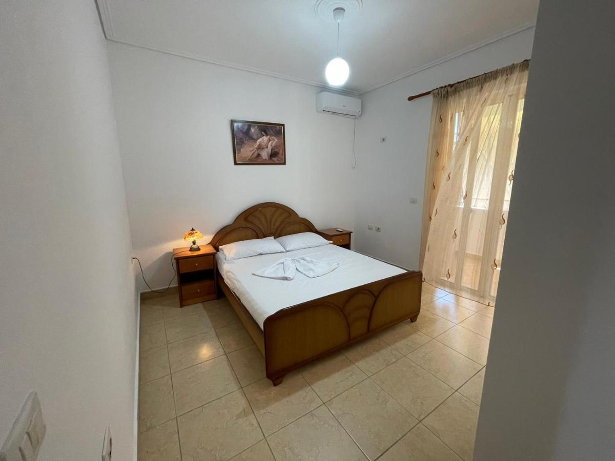 Апартаменти Kristo Apartament, Саранда Екстер'єр фото
